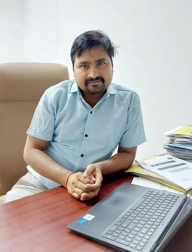 Staff Image
